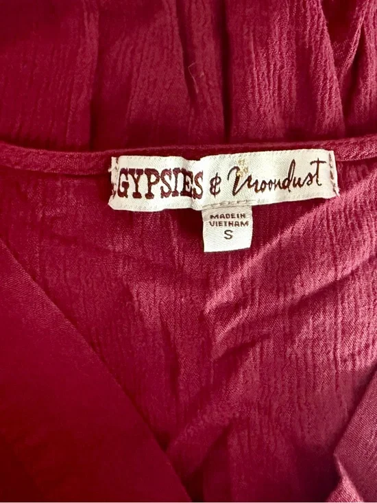 Gypsies & Moondust Wine Red Wrap Button Blouse - Picture 9 of 10